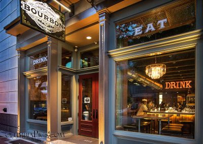Bourbon – Restaurant and Bar